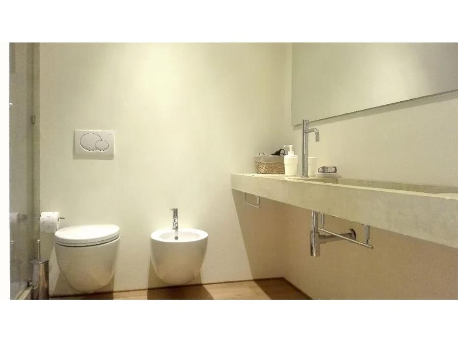 Appartamento Moderno In Centro Storico ルッカ エクステリア 写真